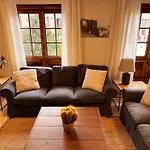 Emblematic Canarian House Ferienhaus La Orotava