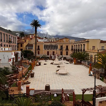 Emblematic Canarian House *